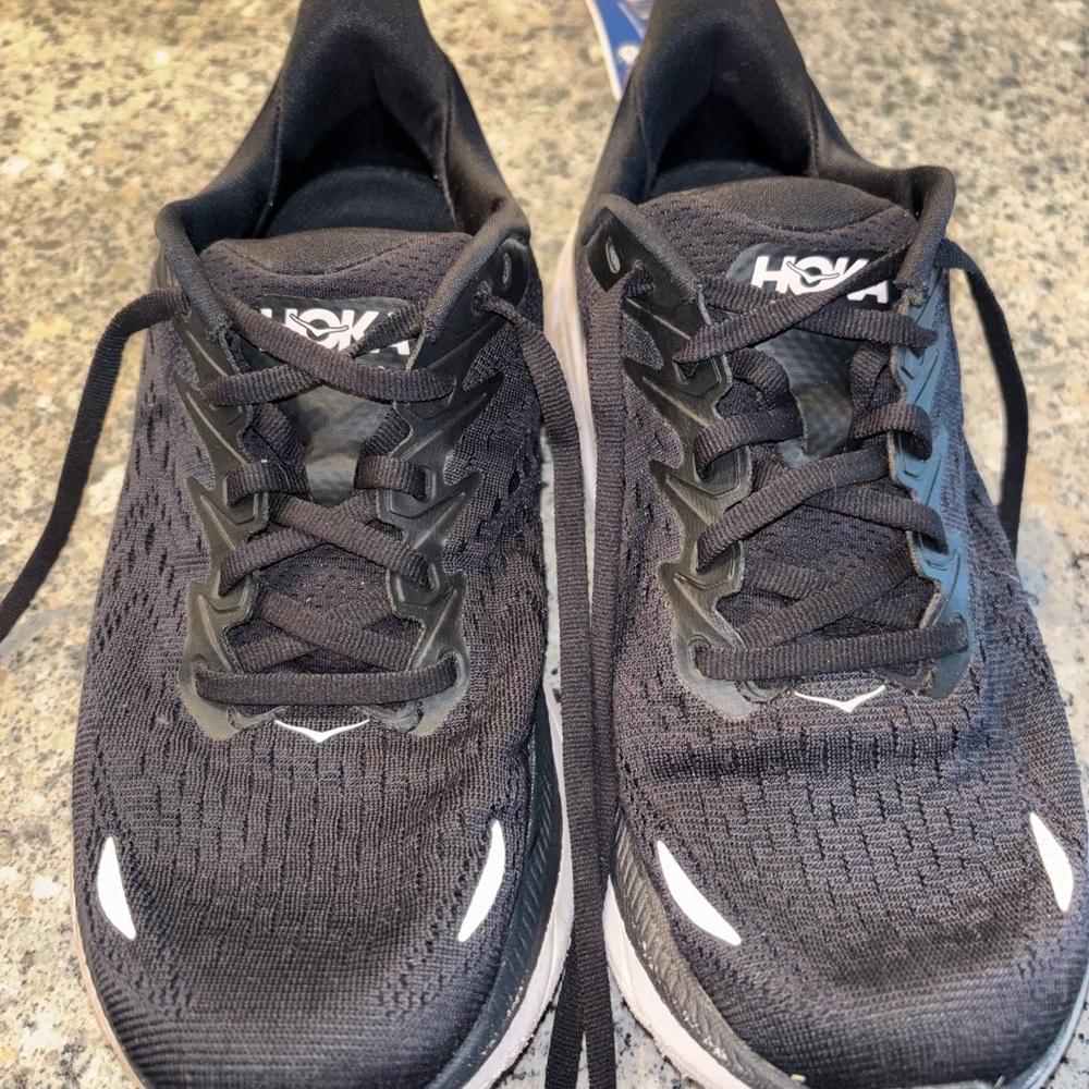 Hoka Black and White Clifton 8 Size 6.5 - Picture 3 of 8
